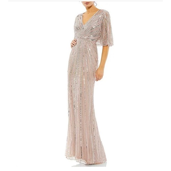 Mac Duggal
Sequin Twist Waist V-Neck Flutter Short Sleeve Sheath Gown Sz 12 NWT - Picture 1 of 12